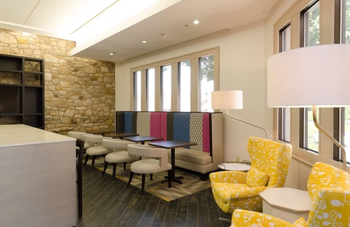 Hickory Hotel | Holiday Inn Express Hickory-Hickory Mart by IHG