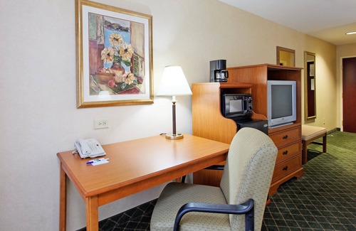 Sylacauga Hotel | Holiday Inn Express Hotel & Suites Sylacauga by IHG