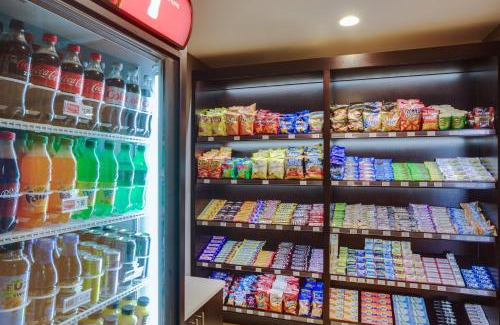 Mebane Hotel | Holiday Inn Express Hotel & Suites Mebane by IHG