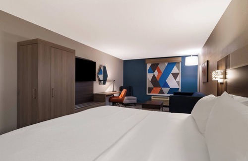 The Villages Hotel | Holiday Inn Express Hotel & Suites The Villages by IHG