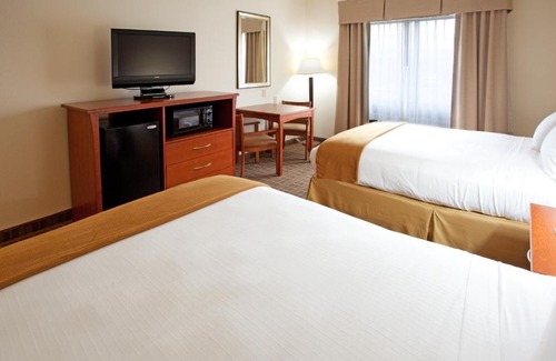 Hardeeville Hotel | Holiday Inn Express & Suites - Hardeeville-Hilton Head by IHG