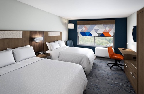 Lumberton Hotel | Holiday Inn Express & Suites Lumberton by IHG