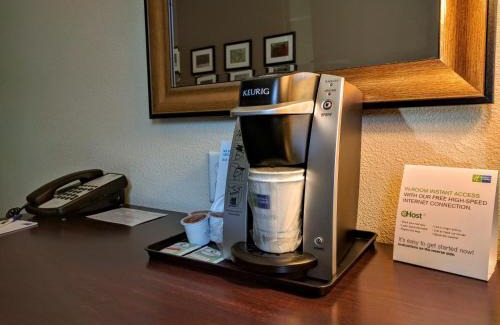 Merced Hotel | Holiday Inn Express & Suites Merced - Yosemite Natl Pk Area by IHG