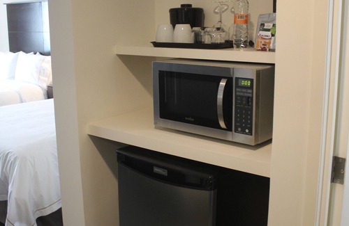 Silao Hotel | Holiday Inn Express & Suites Silao Aeropuerto - Terminal by IHG