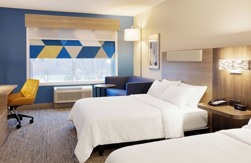Hawthorne Hotel | Holiday Inn Express & Suites Hawthorne Elmsford North by IHG
