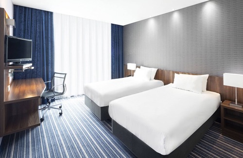 The Hague Center Hotel | Holiday Inn Express The Hague - Parliament by IHG