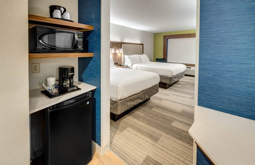 Avenel Hotel | Holiday Inn Express Woodbridge by IHG