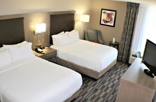 Woodstock Hotel | Holiday Inn Express Woodstock-Shenandoah Valley by IHG