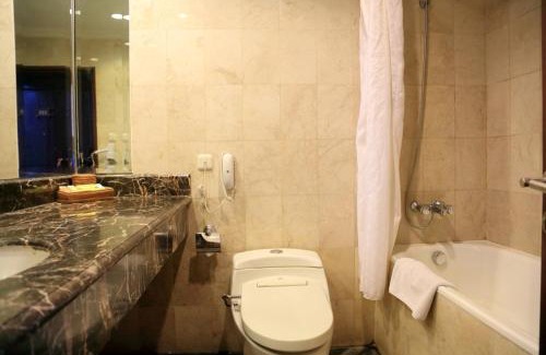 Bandar Lampung Hotel | Holiday Inn Lampung Bukit Randu by IHG