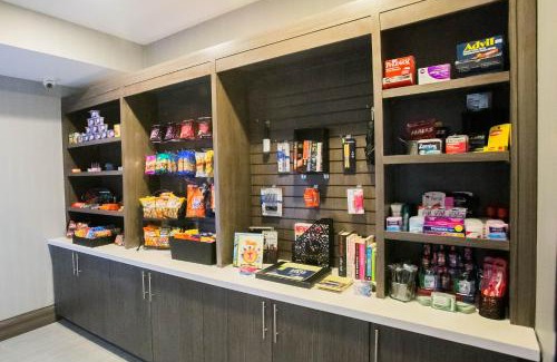 Longview Hotel | Holiday Inn Longview - North by IHG