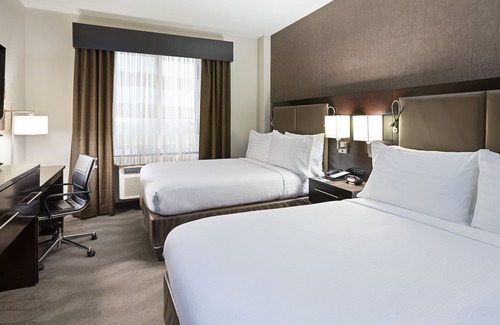Lower East Side Hotel | Holiday Inn NYC - Lower East Side by IHG