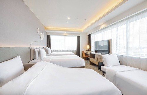 Yodogawa Hotel | Holiday Inn & Suites Shin Osaka by IHG