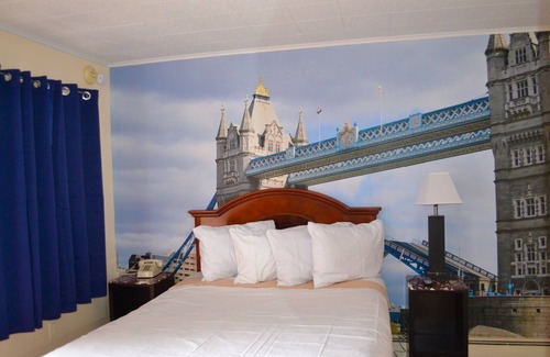 Andover Hotel | Holiday Motel