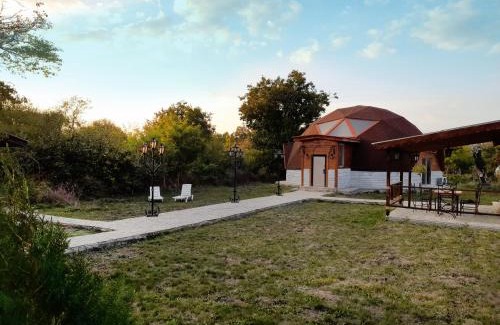 Kameno Chalet De Esquí | HOLIDAY VILLA'Dome Retreat', Burgas area