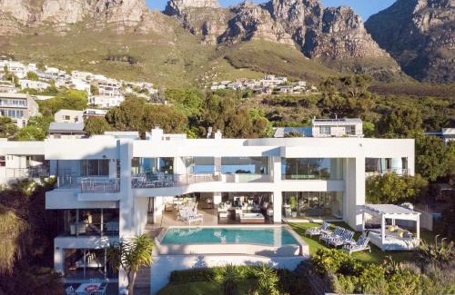 Camps Bay Villa | Hollywood Mansion & Spa Camps Bay