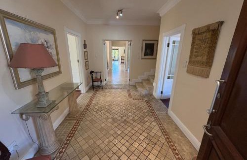 Humewood Villa | Holmely House