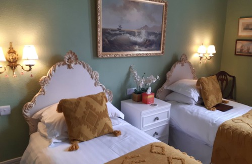 Loughborough Casa | Holywell Guest House