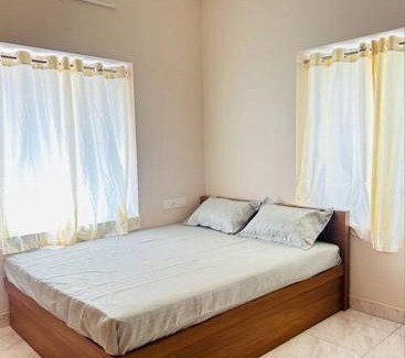 Guruvayur Casa | Home at Guruvayur 2 AC Room,1 single bed,Kitchen