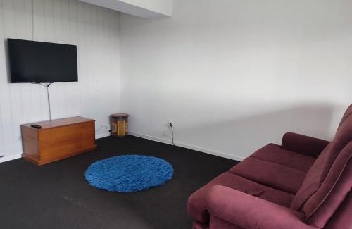 New Plymouth Casa | Home with sea views