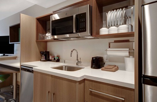 Garden Grove Hotel | Home2 Suites by Hilton Garden Grove