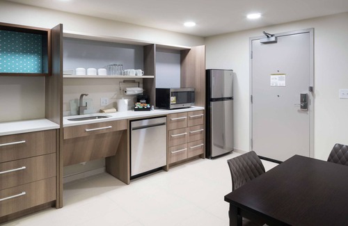 Northside Hotel | Home2 Suites by Hilton Jacksonville Airport