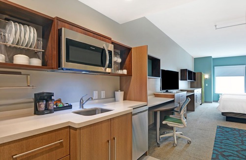 Charleston Hotel | Home2 Suites by Hilton Charleston Daniel Island