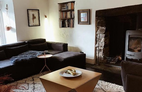 Dolton Casa | Homelea Cottage