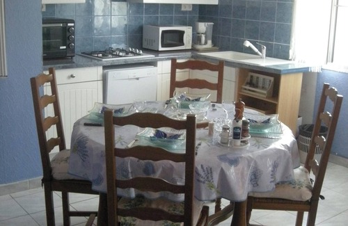 Roquefort-la-Bedoule Apartamento | Homerez - Apto Roquefort-la-Bédoule