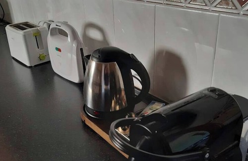 Barbastro Apartamento | Homerez - Apartamento Barbastro, parking