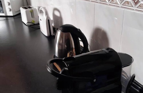 Barbastro Apartamento | Homerez - Apartamento Barbastro, parking