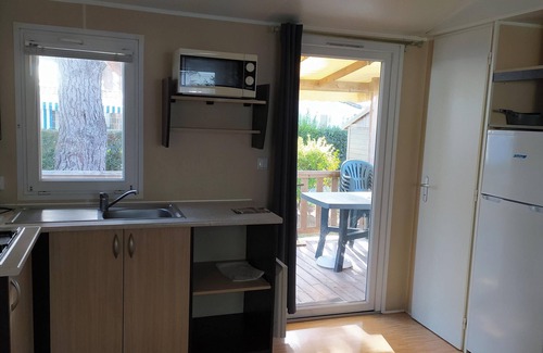 Banes Casa | Homerez - Bungalow en Argences-en-Aubrac con Piscina