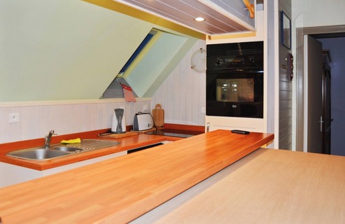 Plomelin Apartamento | Homerez - Casa encantadora en Plomelin con jardín