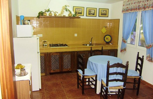 O Savinao Casa | Homerez - Casa a 3 km de la playa para 6 pers. con jardín y terraza en O Saviñao