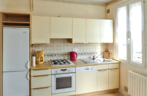 Chateaulin Casa | Homerez - Casa cómoda en Châteaulin con jardín y terraza.