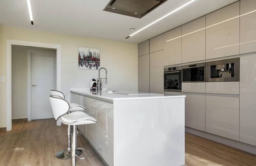 San Fulgencio Villa | Homerez - Villa Lujosa San Fulgencio + Piscina