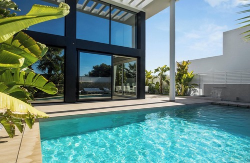 San Fulgencio Villa | Homerez - Villa Lujosa San Fulgencio + Piscina