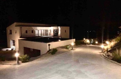 Saint-Peray Villa | Homerez - Luxury Villa in Saint-Péray with pool