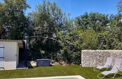 Martel Villa | Homerez - Bonita villa para 6 pers. con piscina y terraza en Martel