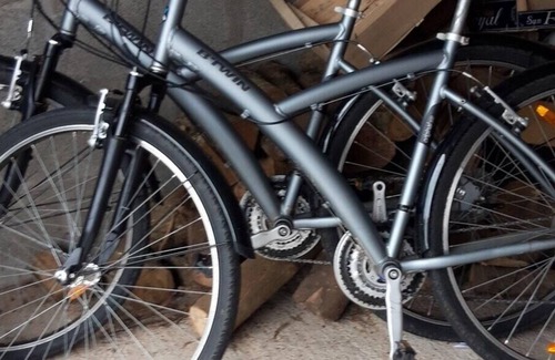 Kersaint-Plabennec Villa | Homerez - Espaciosa villa a 10 km de la playa para 6 pers. con piscina y terraza