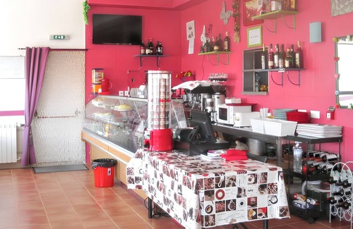 Alandroal Casa | Homerez - Casa espaciosa en Alandroal con jardín