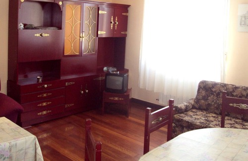 Bonar Casa | Homerez - Espaciosa casa para 8 pers. con balcón en Boñar