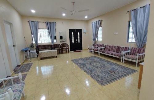 Batu Pahat Casa | Homestay MakTeh
