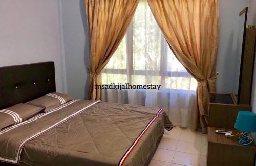 Kampung Meraga Beris Apartamento | HOMESTAY MSA D'KIJAL