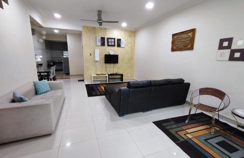Temerloh Casa | Homestay Temerloh 4 Aircond 4 Bedroom 3 Heater Water Filter Near Bandar Temerloh