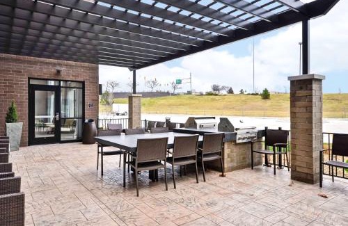 West Chester Hotel | Homewood Suites by Hilton Cincinnati/West Chester