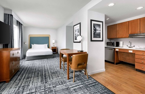 Portsmouth Hotel | Homewood Suites by Hilton Portsmouth