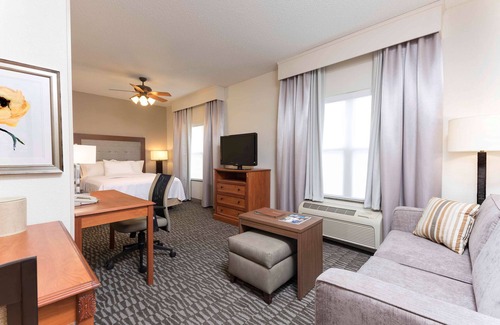 Plainfield Hotel | Homewood Suites by Hilton Indianapolis-Airport/Plainfield
