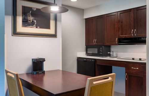 North Greece Hotel | Homewood Suites by Hilton Rochester/Greece, NY