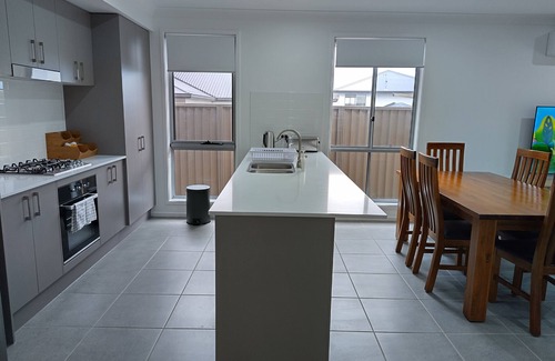 Currans Hill Casa | Homey Holiday House