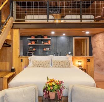 Delta Cama Y Desayuno | Honey Rock Landing